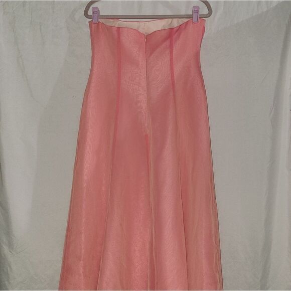 NWT Davis Bridal Strapless Chiffon Ruched  Formal Dress - Picture 5 of 8